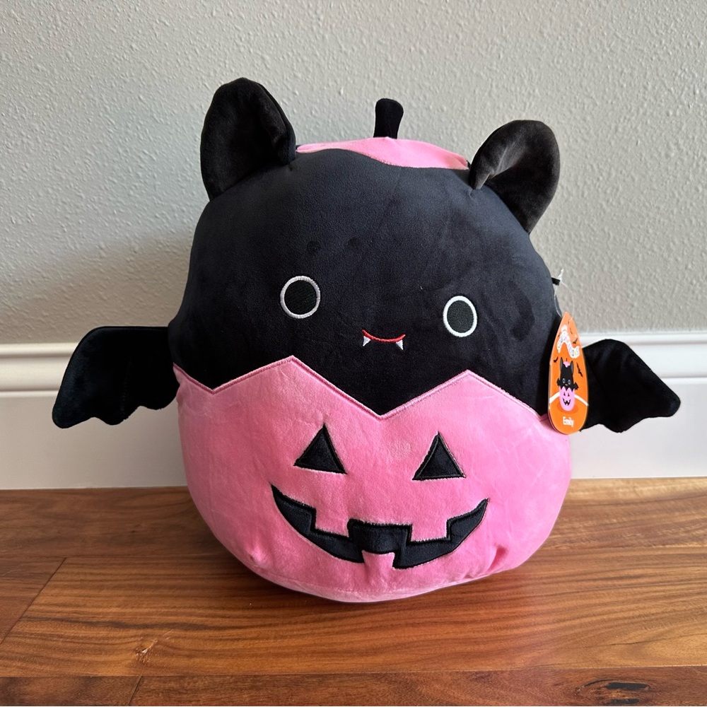 Squishmallows Black and Pink Halloween Bat Pumpkin Plush
